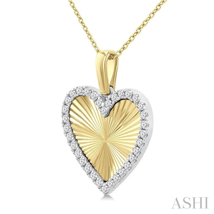 Heart Shape Fluted Diamond Fashion Pendant