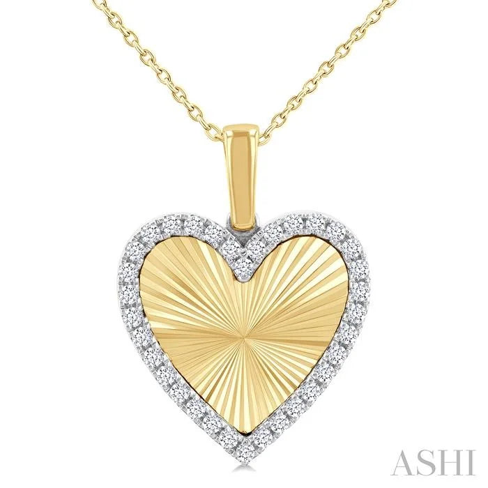 Heart Shape Fluted Diamond Fashion Pendant
