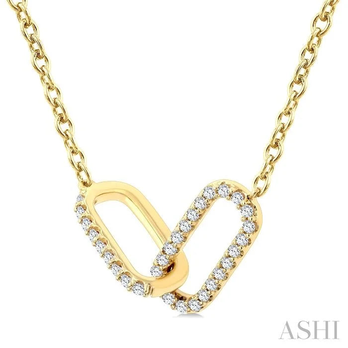 Paperclip Interlock Diamond Fashion Pendant