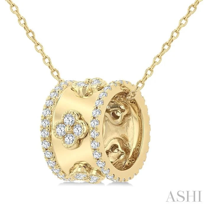 Clover Diamond Fashion Pendant