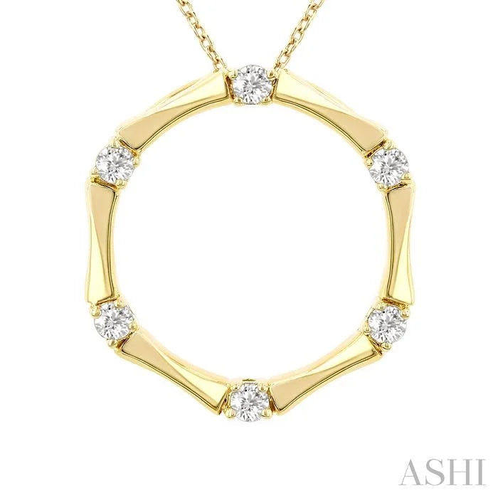 Petite Diamond Fashion Bamboo Pendant