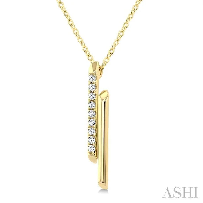 Double Bar Diamond Fashion Pendant