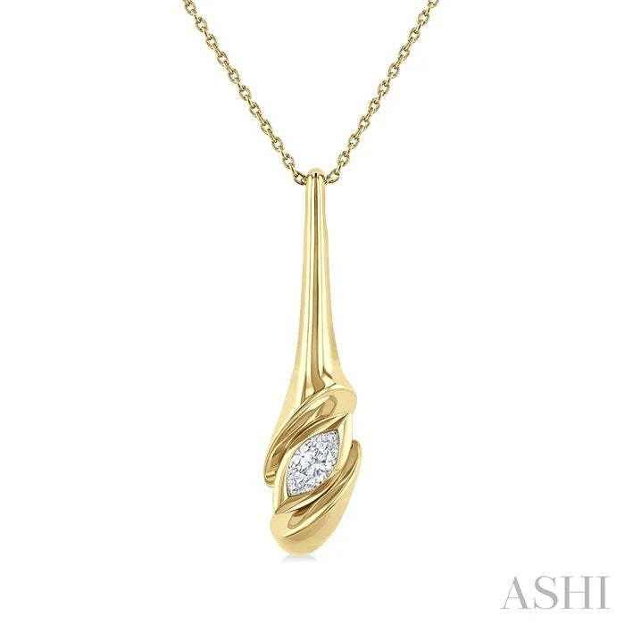 Twist Diamond Fashion Pendant