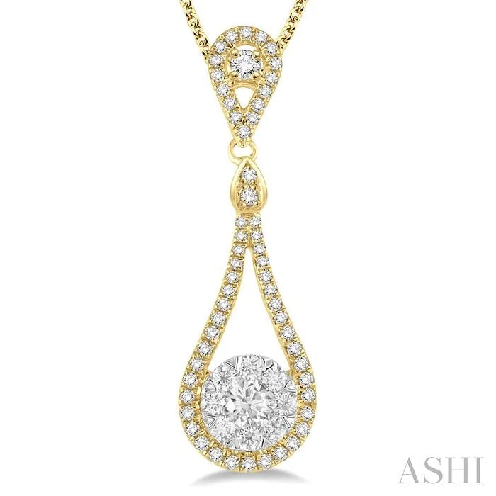 Pear Shape Lovebright Diamond Pendant
