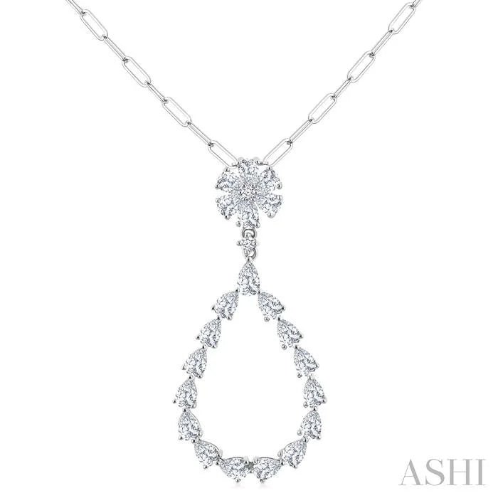 Pear Shape Diamond Fashion Pendant
