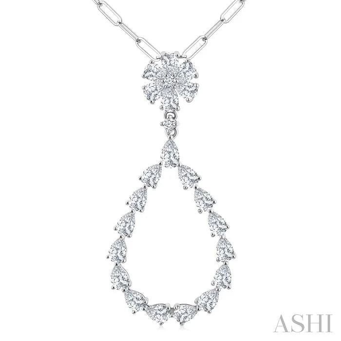 Pear Shape Diamond Fashion Pendant