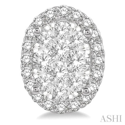 Oval Shape Halo Lovebright Essential Diamond Earrings