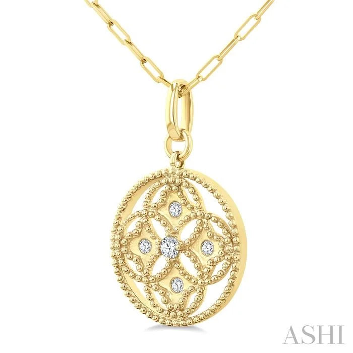 Circle Paperclip Medallion Diamond Fashion Pendant