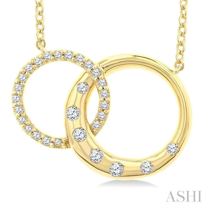 Mosaic Circle Interlock Diamond Fashion Pendant