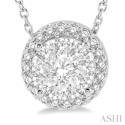 Round Shape Halo Lovebright Essential Diamond Pendant