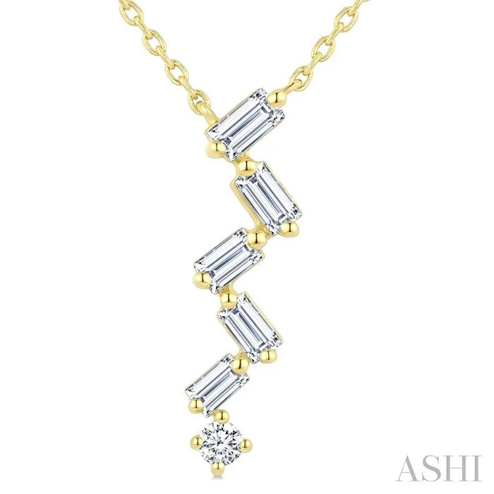 Mixed Shape Zig-Zag Diamond Fashion Pendant