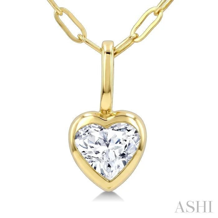 Heart Shape Bezel Set Paperclip Diamond Fashion Pendant