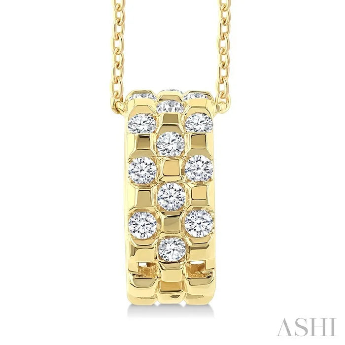 Golden Glow Checkered Diamond Fashion Pendant