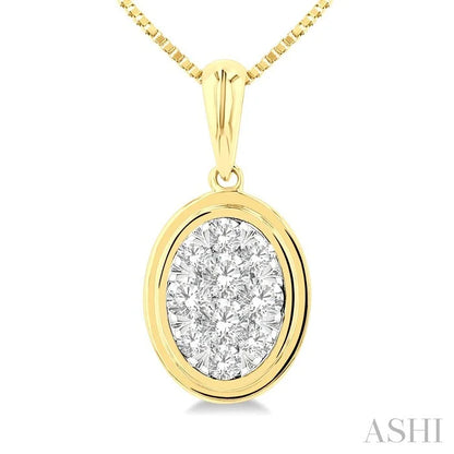 Oval Shape Bezel Set Lovebright Diamond Fashion Pendant