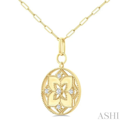 Floral Circle Paperclip Medallion Diamond Fashion Pendant