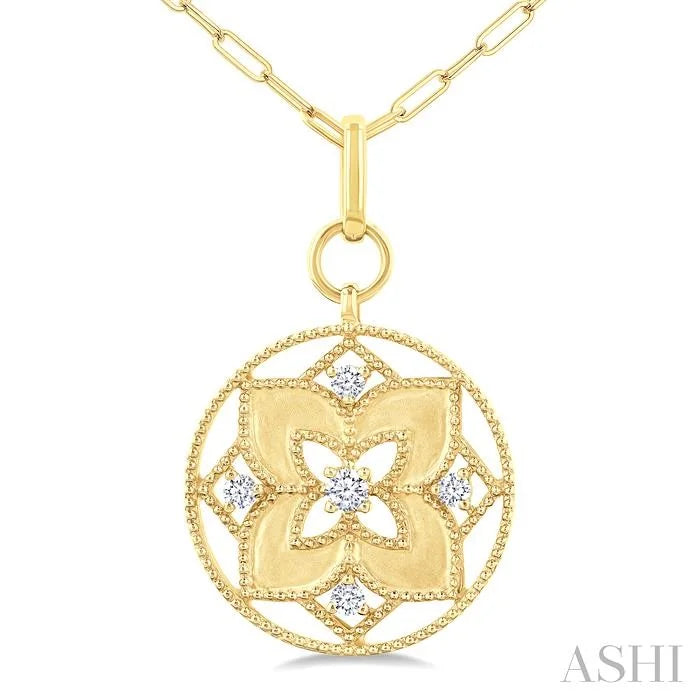 Floral Circle Paperclip Medallion Diamond Fashion Pendant