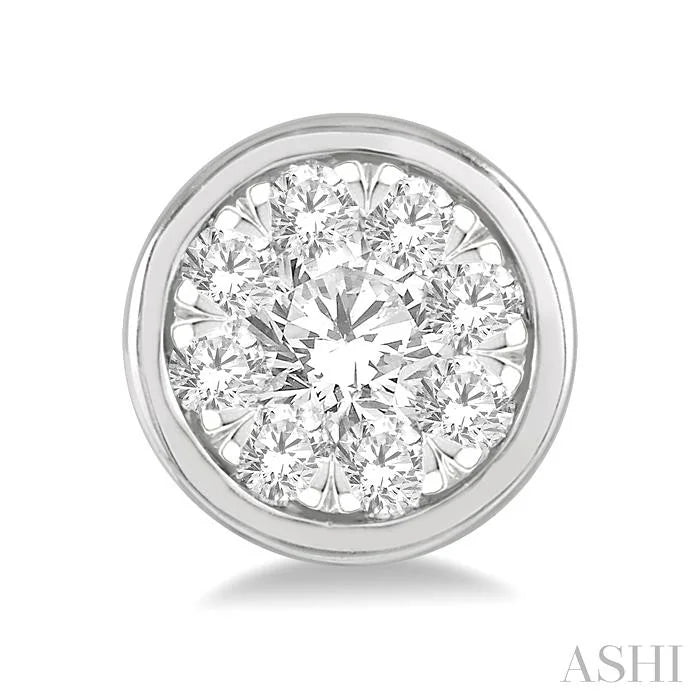 Round Shape Bezel Set Lovebright Essential Diamond Stud Earrings