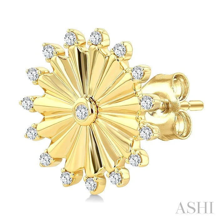 Circle Fluted Diamond Fashion Earrings