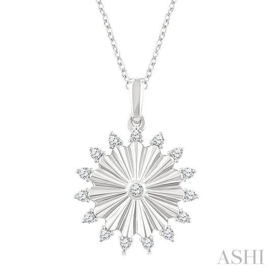 Circle Fluted Diamond Fashion Pendant