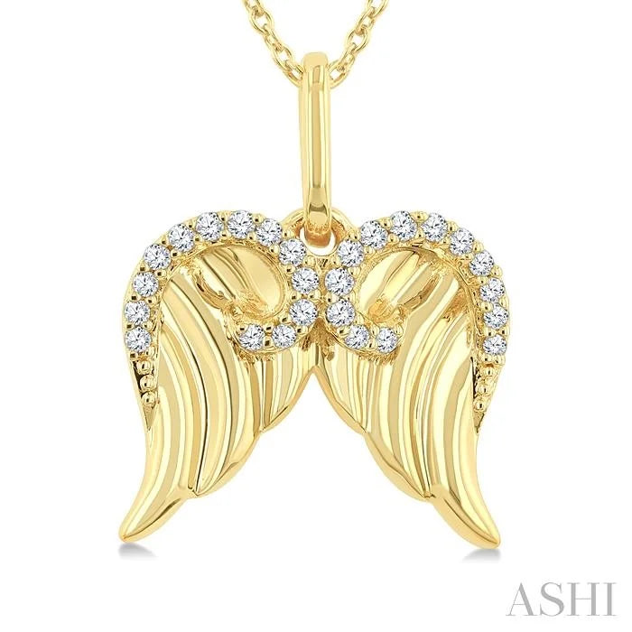 Angel Wings Fluted Diamond Fashion Pendant