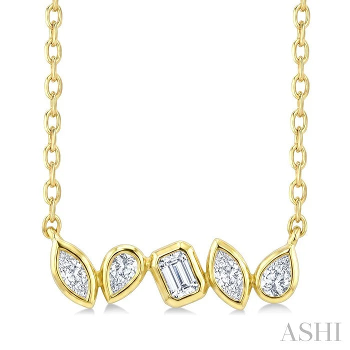 Mixed Shape Diamond Fashion Bar Necklace
