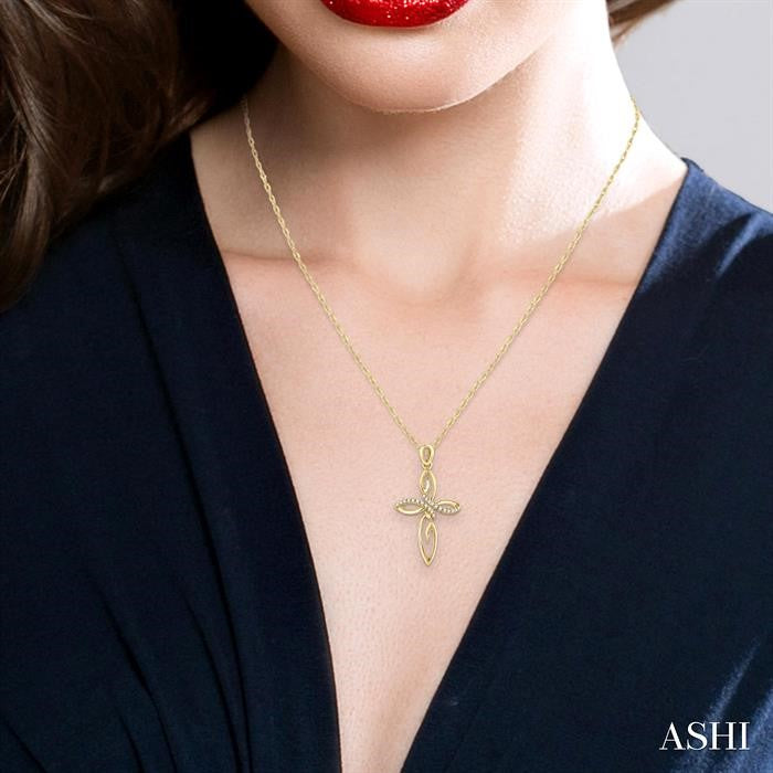 Cross Diamond Fashion Pendant