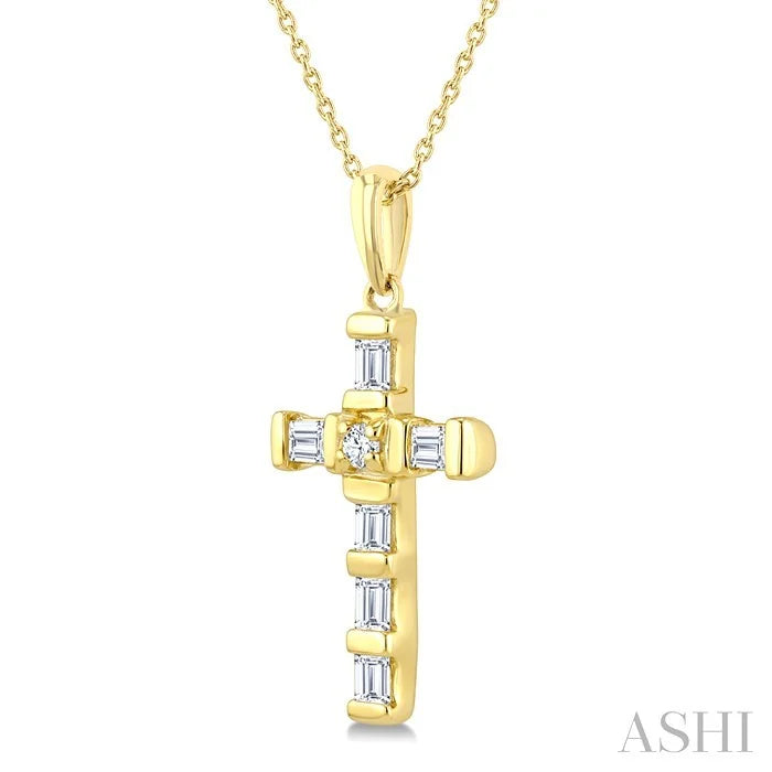 Cross Petite Diamond Fashion Pendant
