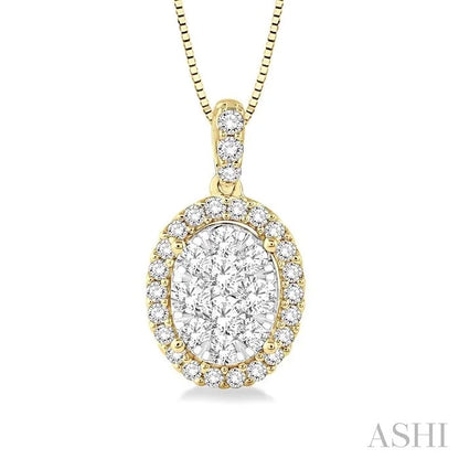 Oval Shape Halo Lovebright Essential Diamond Pendant