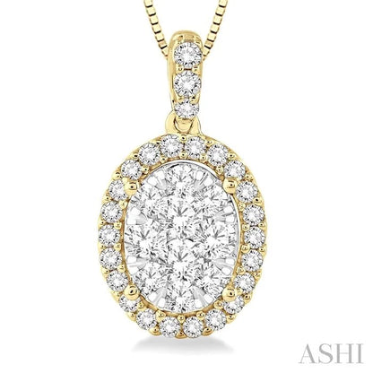 Oval Shape Halo Lovebright Essential Diamond Pendant