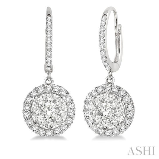 Round Shape Halo Lovebright Essential Diamond Earrings