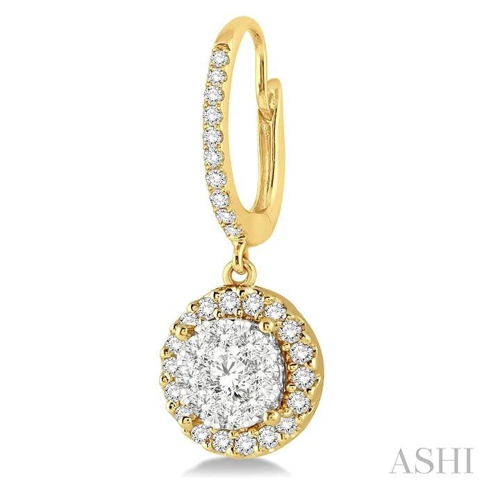 Round Shape Halo Lovebright Essential Diamond Earrings