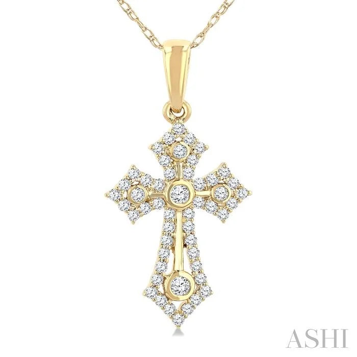 Cross Diamond Fashion Pendant