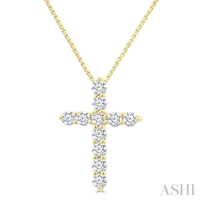 Cross Diamond Fashion Pendant