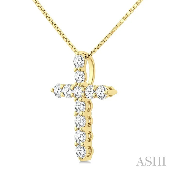 Cross Diamond Fashion Pendant