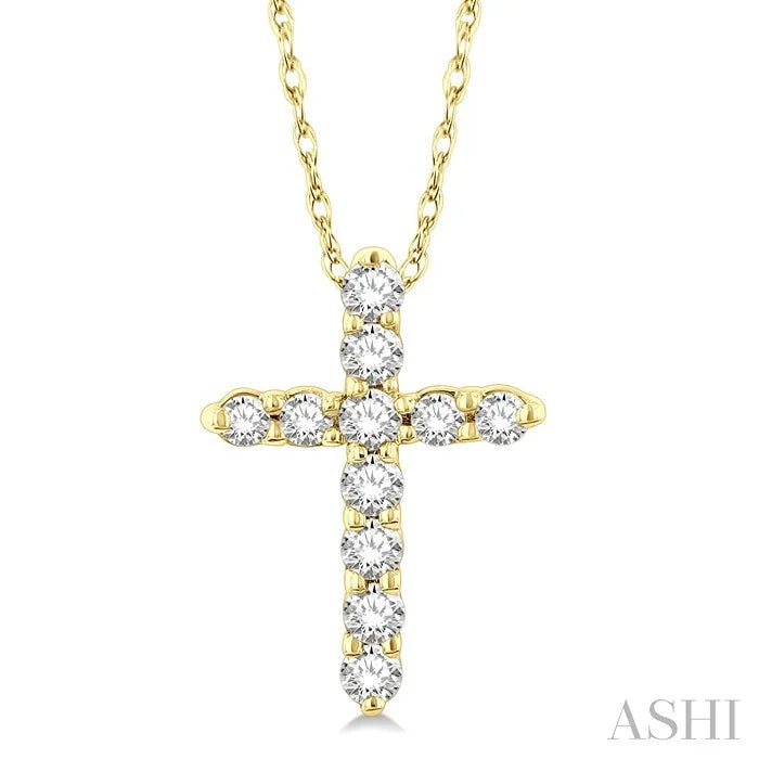 Cross Diamond Fashion Pendant