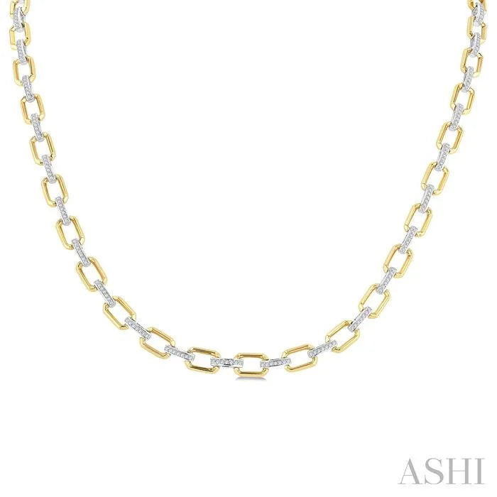 Bold Octagon Shape Link Diamond Fashion Necklace