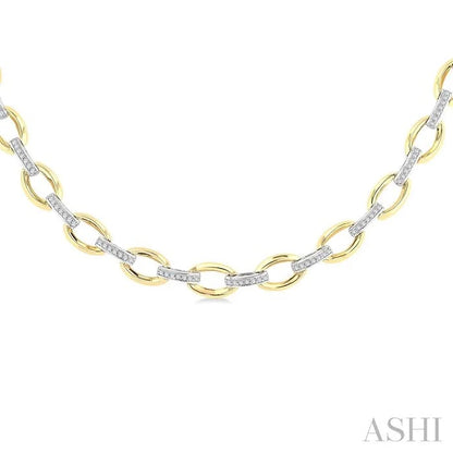 Bold Oval Shape Link Diamond Fashion Necklace