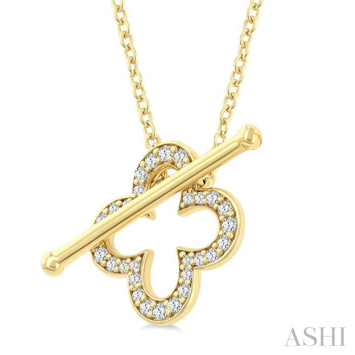 Clover Toggle Diamond Fashion Necklace