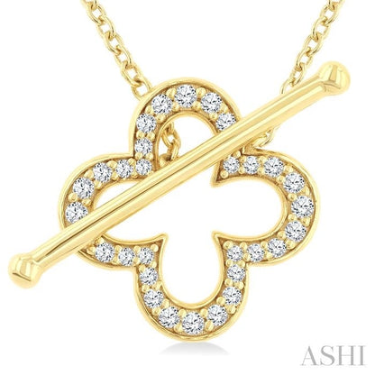 Clover Toggle Diamond Fashion Necklace