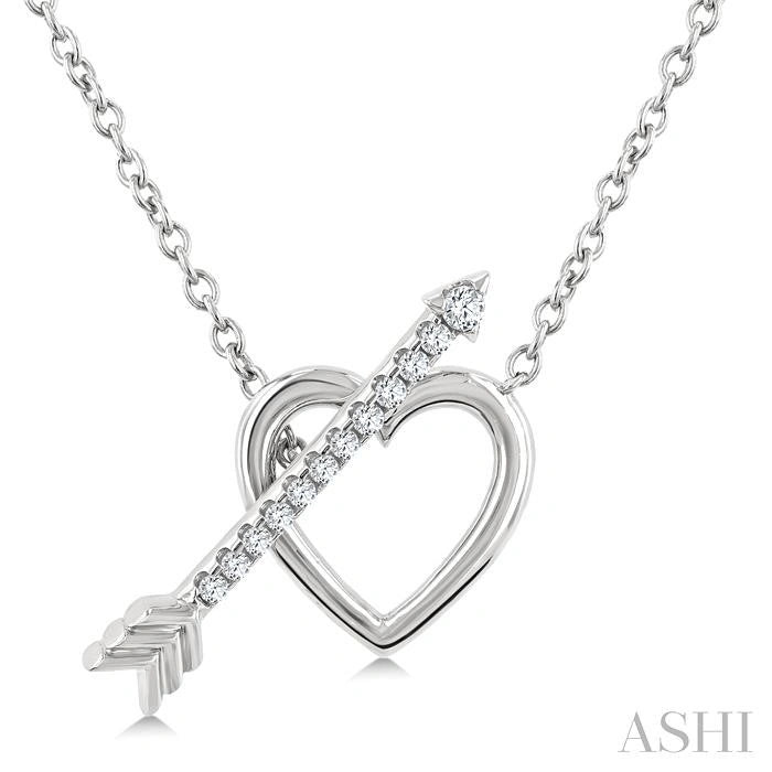 Heart Toggle Diamond Fashion Necklace