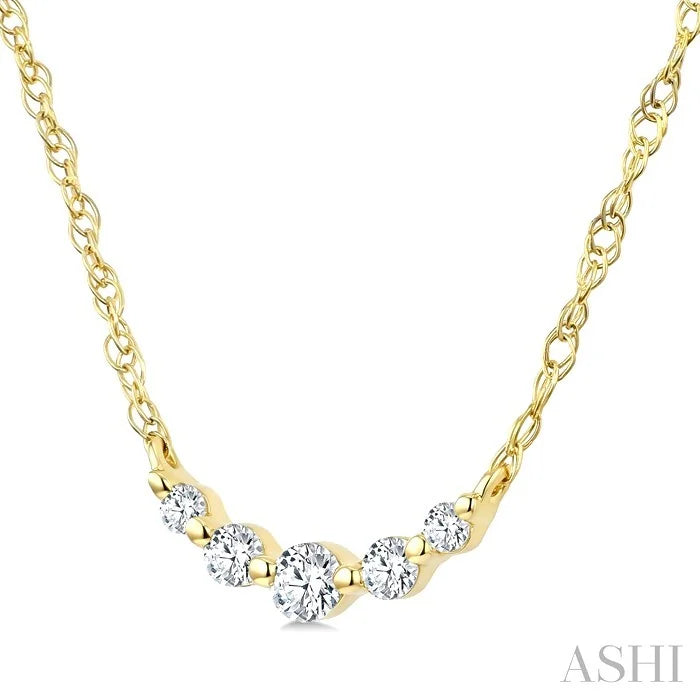 Curved Bar Diamond Fashion Necklace