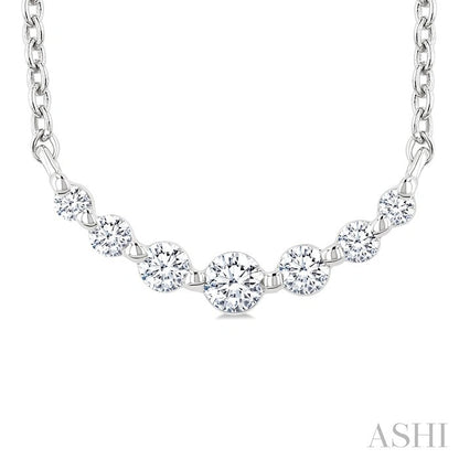 Graduated Diamond Fixed Smile Necklace