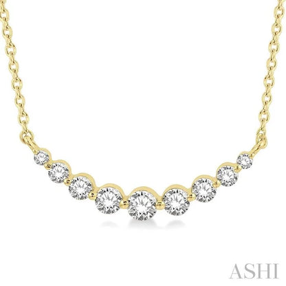 Graduated Diamond Fixed Smile Necklace