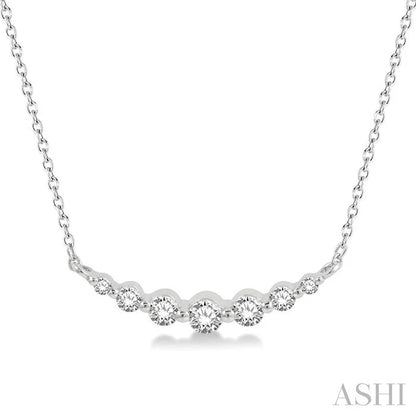 Graduated Diamond Fixed Smile Necklace
