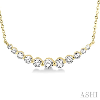 Graduated Diamond Fixed Smile Necklace