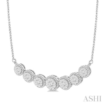 Halo Lovebright Diamond Smile Necklace