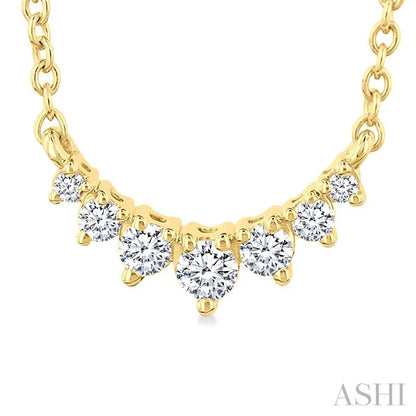 Graduated Petite Diamond Fashion Smile Necklace