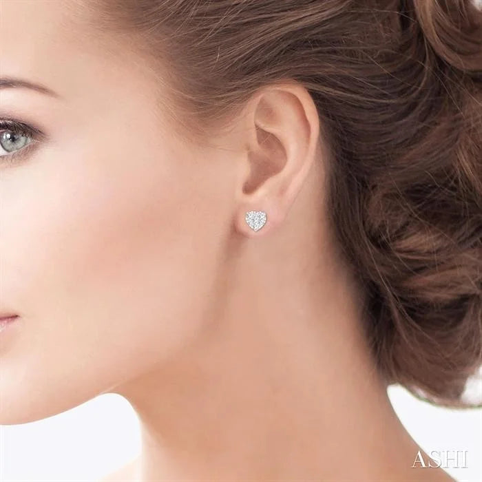 Heart Shape Lovebright Essential Diamond Stud Earrings