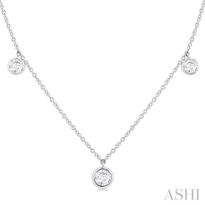 Round Shape Diamond Station Necklace