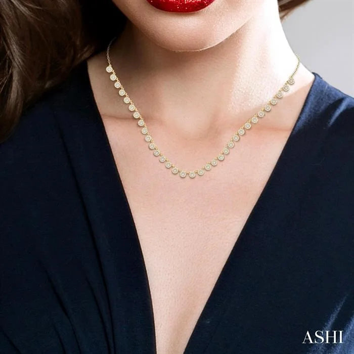 Halfway Cluster Diamond Necklace